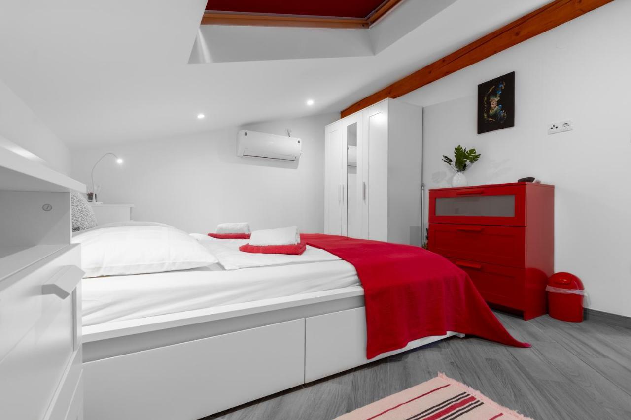 Apartments Punat Downtown Exterior foto