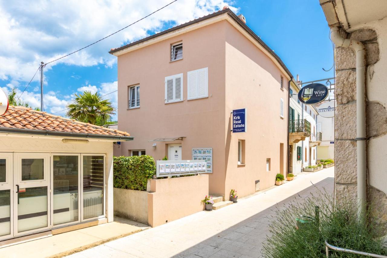 Apartments Punat Downtown Exterior foto